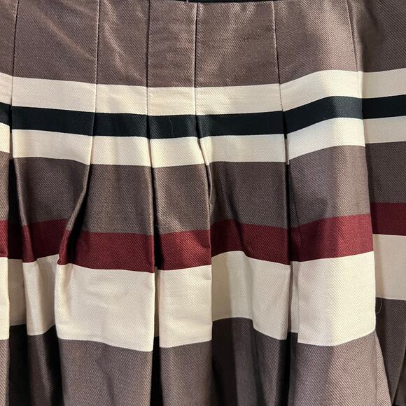 H&M Women's Pleated Skirt Size 12 - Picture 4 of 4